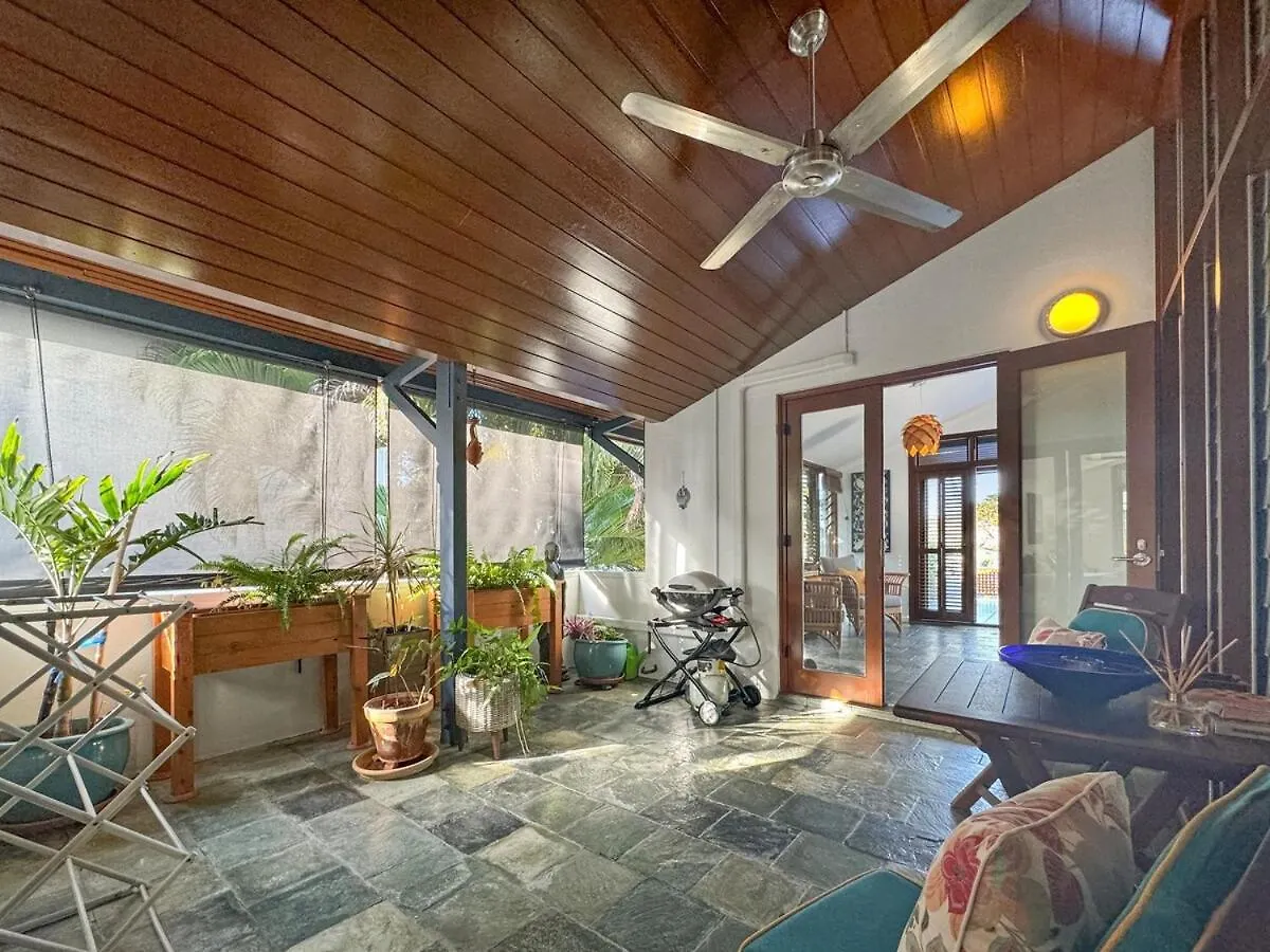 Wongalinga Beachfront Apt 8 Mission Beach